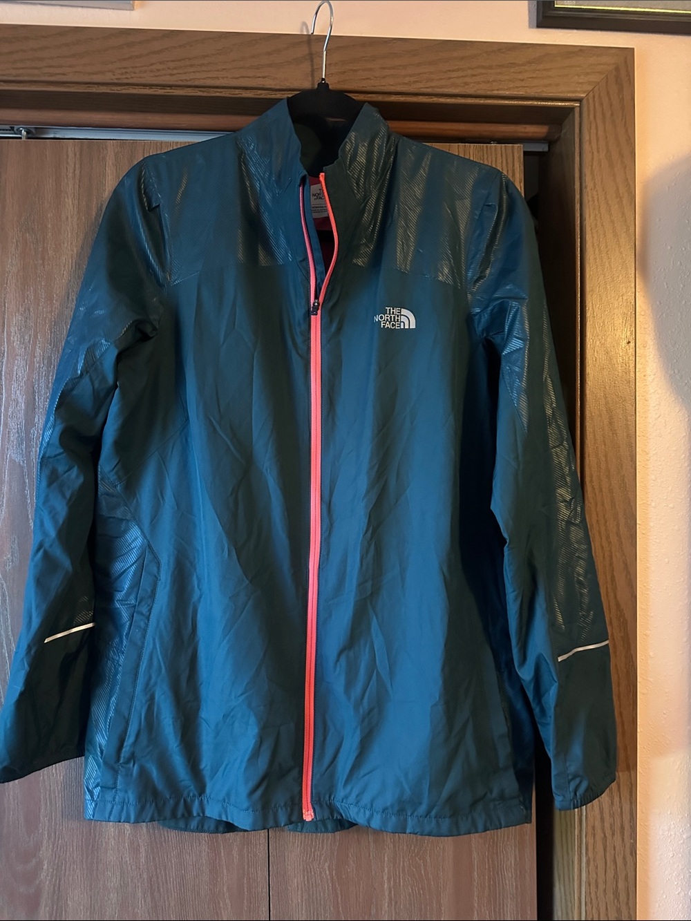 The North Face Teal Shell windbreaker Jacket with Coral Zipper size large